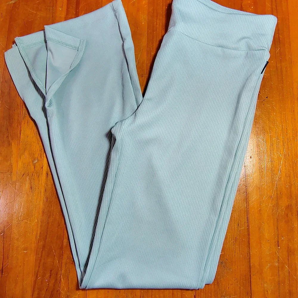 Converse Kids Mint Green Ribbed Flare Leggings Pants Size L 12-13‎ Years